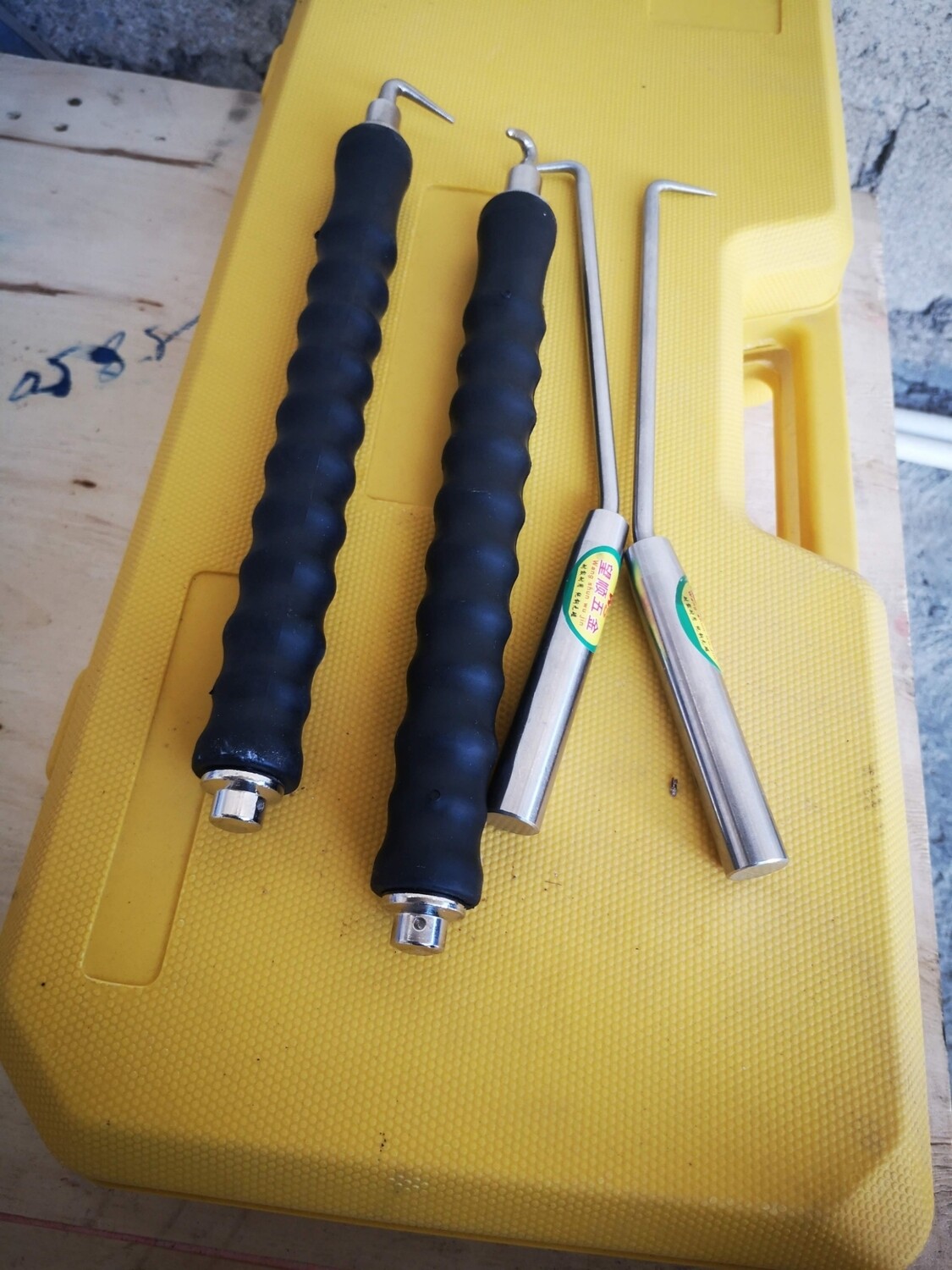 ganchos para amarrar alambre