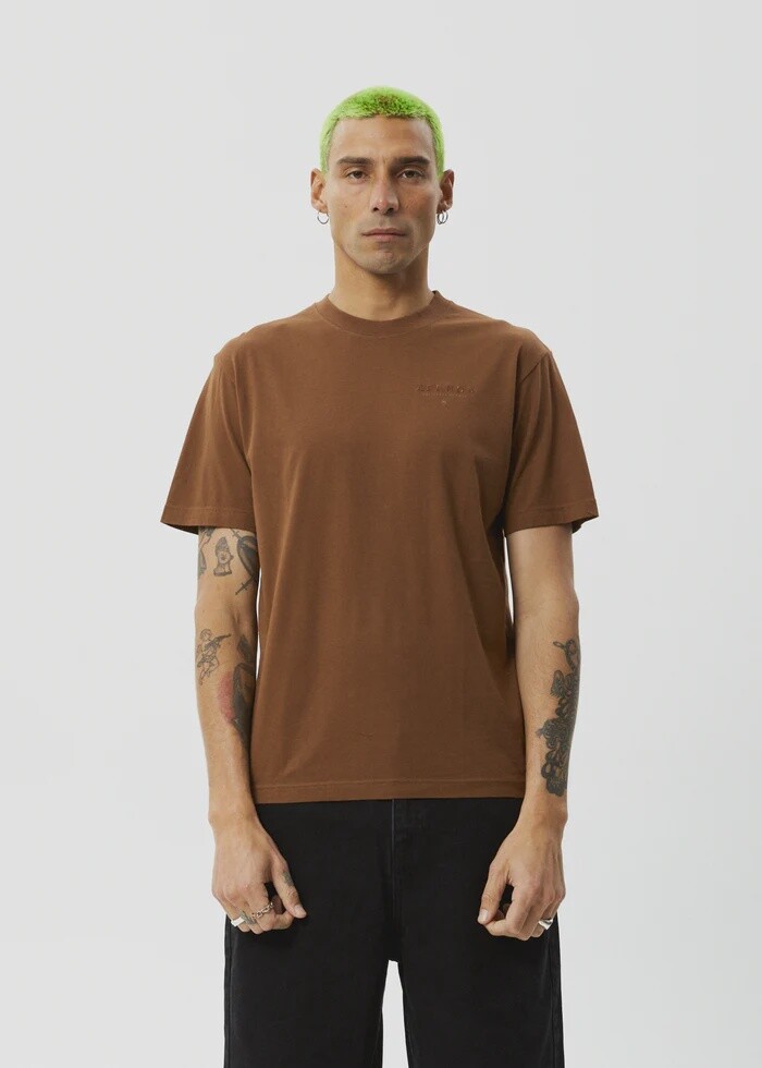OUTSIDE GRAPHIC RETRO TEE - TOFFEE