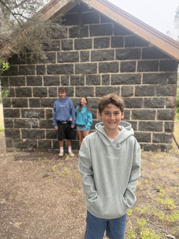 THE PASSAGE HOOD KIDS HOOD- GREY MARLE