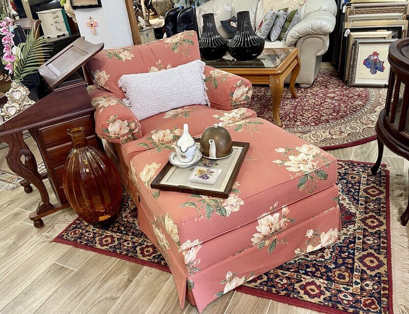 Floral Chair with Ottoman