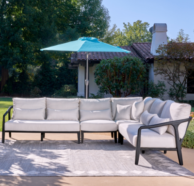 Outdoor 4 Piece Sectional