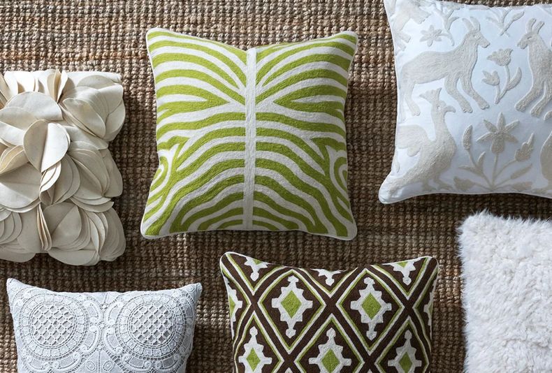 Elliot Green Pillow Wool on Cotton