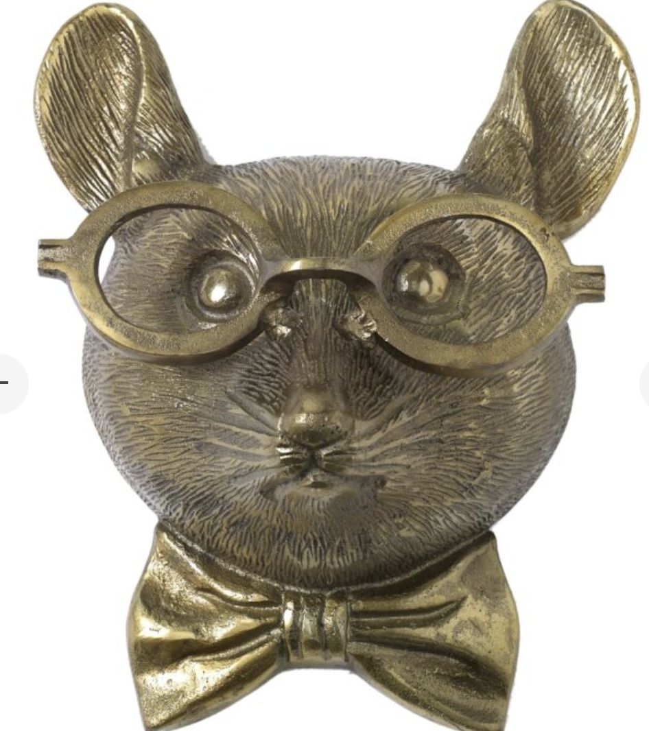 Wall Mount Louie
