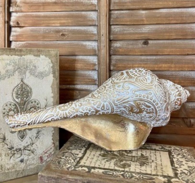 Resin Gold Leaf Conch Large