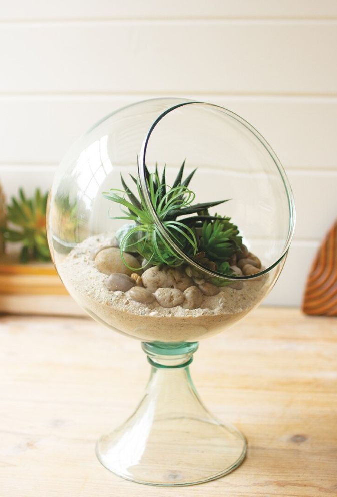 Round Glass Store Display