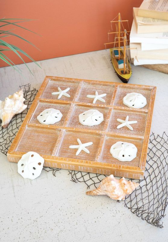 Seaside Tic-Tac-Toe