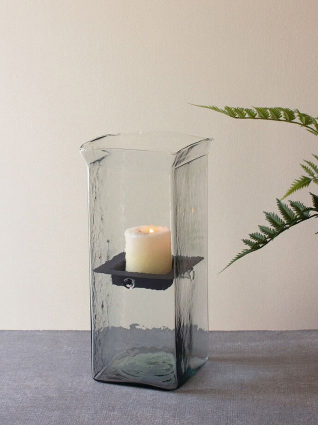 Medium Square Candle Hurricane