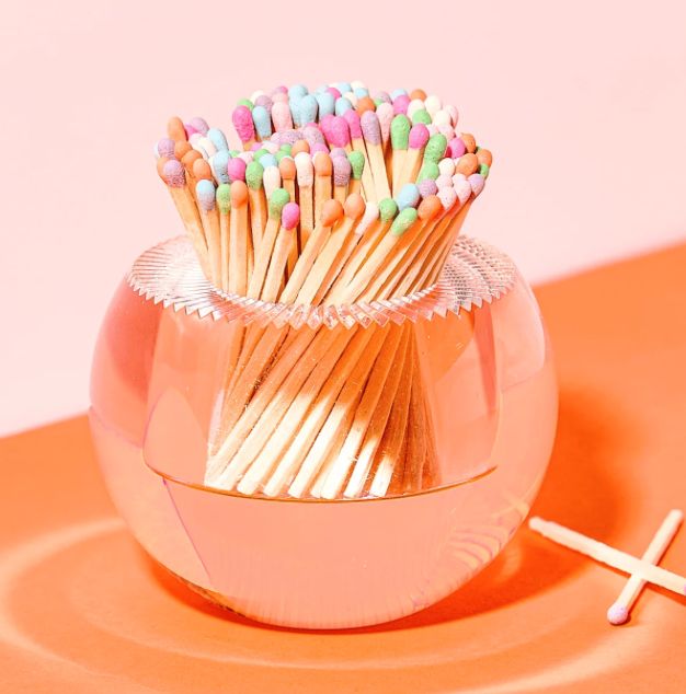 Match Striker w/ Confetti Matches