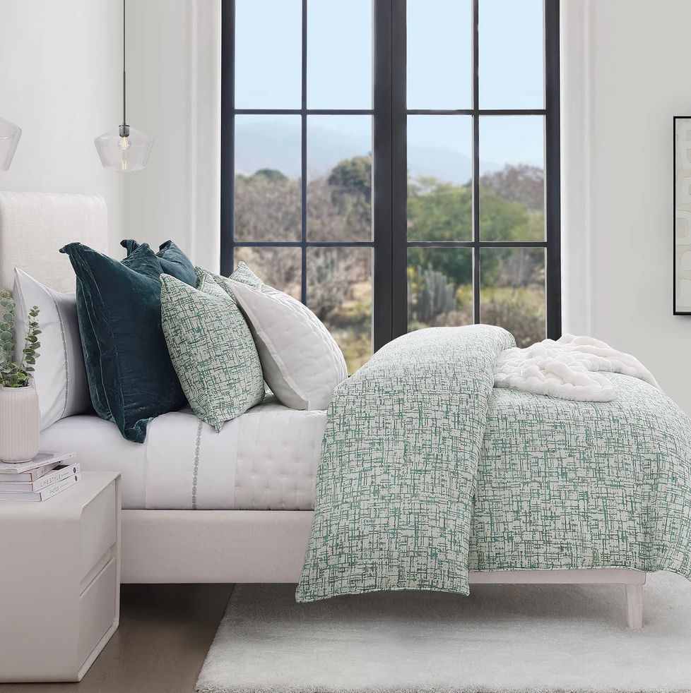 Kenzi Bedding Set - 2 King Shams