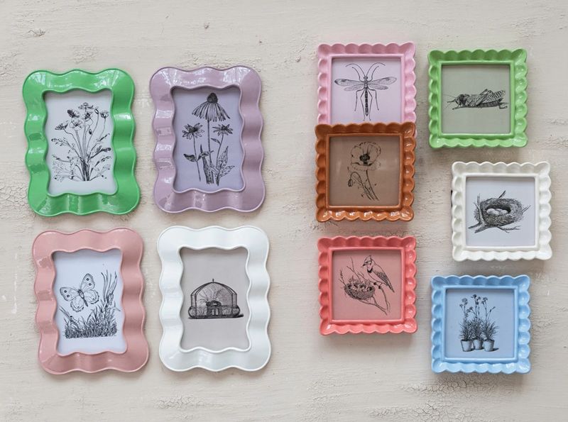 Resin Ruffled Photo Frame 4x4