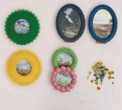 Decorative Items &amp; Frames