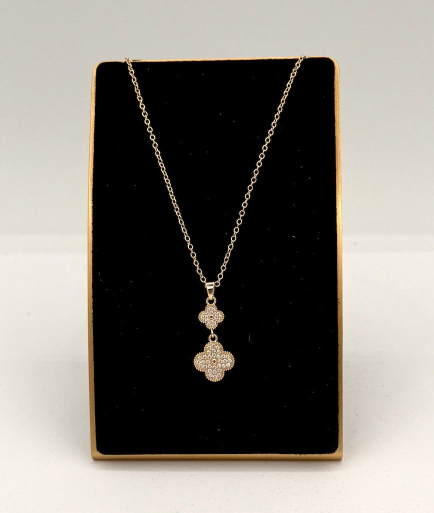 Double Flower Cleef Necklace