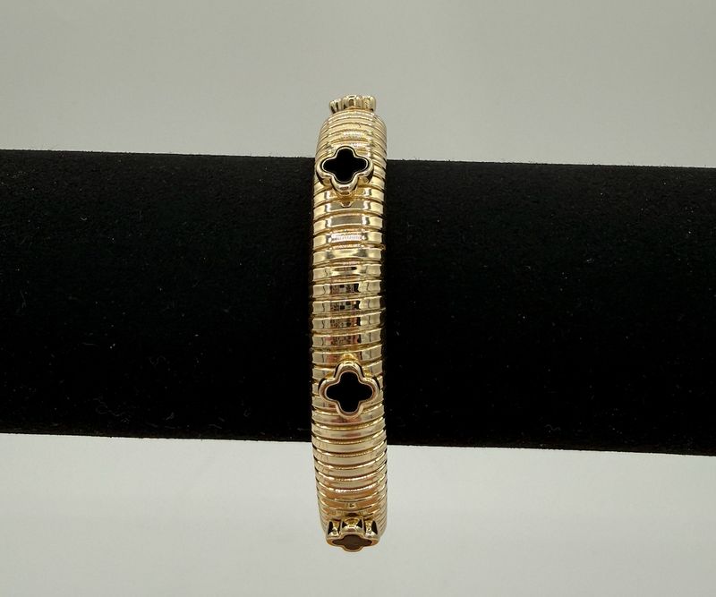 Cleef Stretch Cuff Black Cleef Stretch Cuff Black