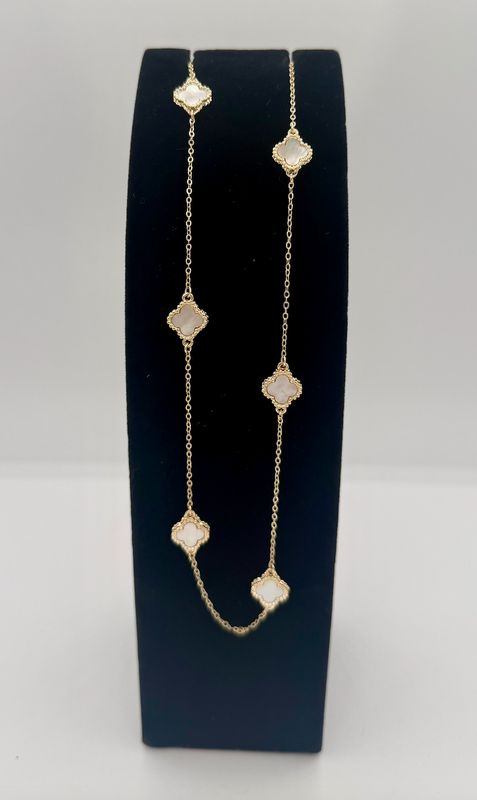 Mother of Pearl Cleef Necklace 36"