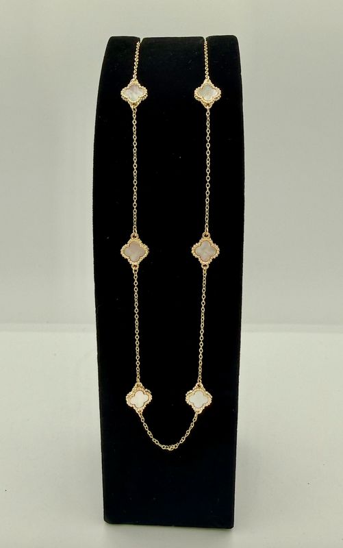 Mother of Pearl Cleef Necklace 36"