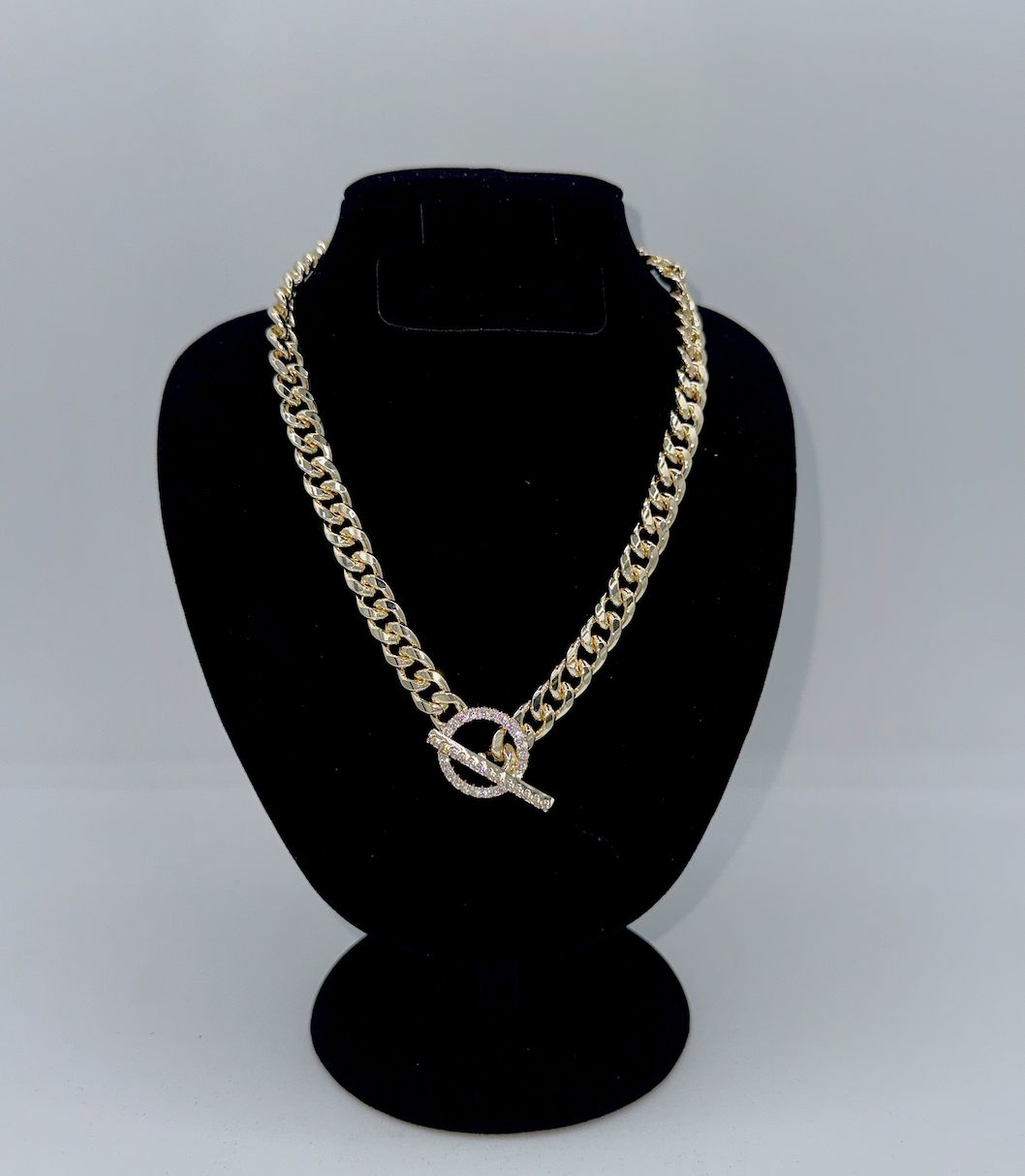 Gold Lock Necklace 17.5"