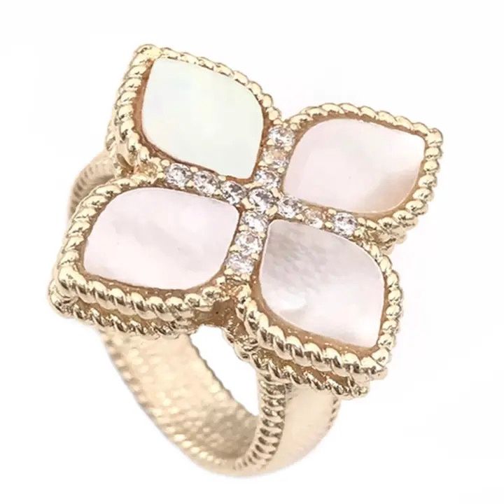 Mother of Pearl Flower Ring