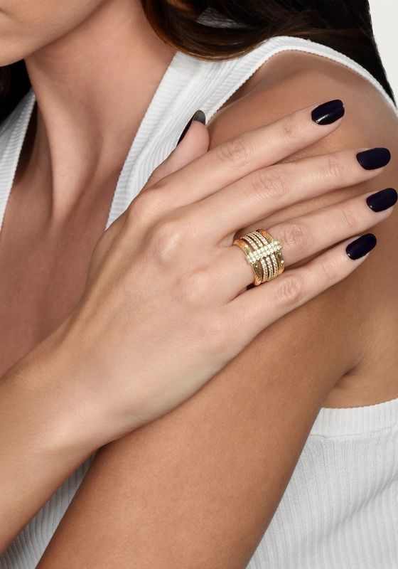 Cheval Chain Stack Ring