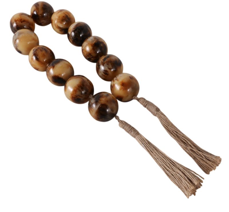 Brown Swirled Resin Beaded Garland 40" Brown Swirled Resin Beaded Garland 40"