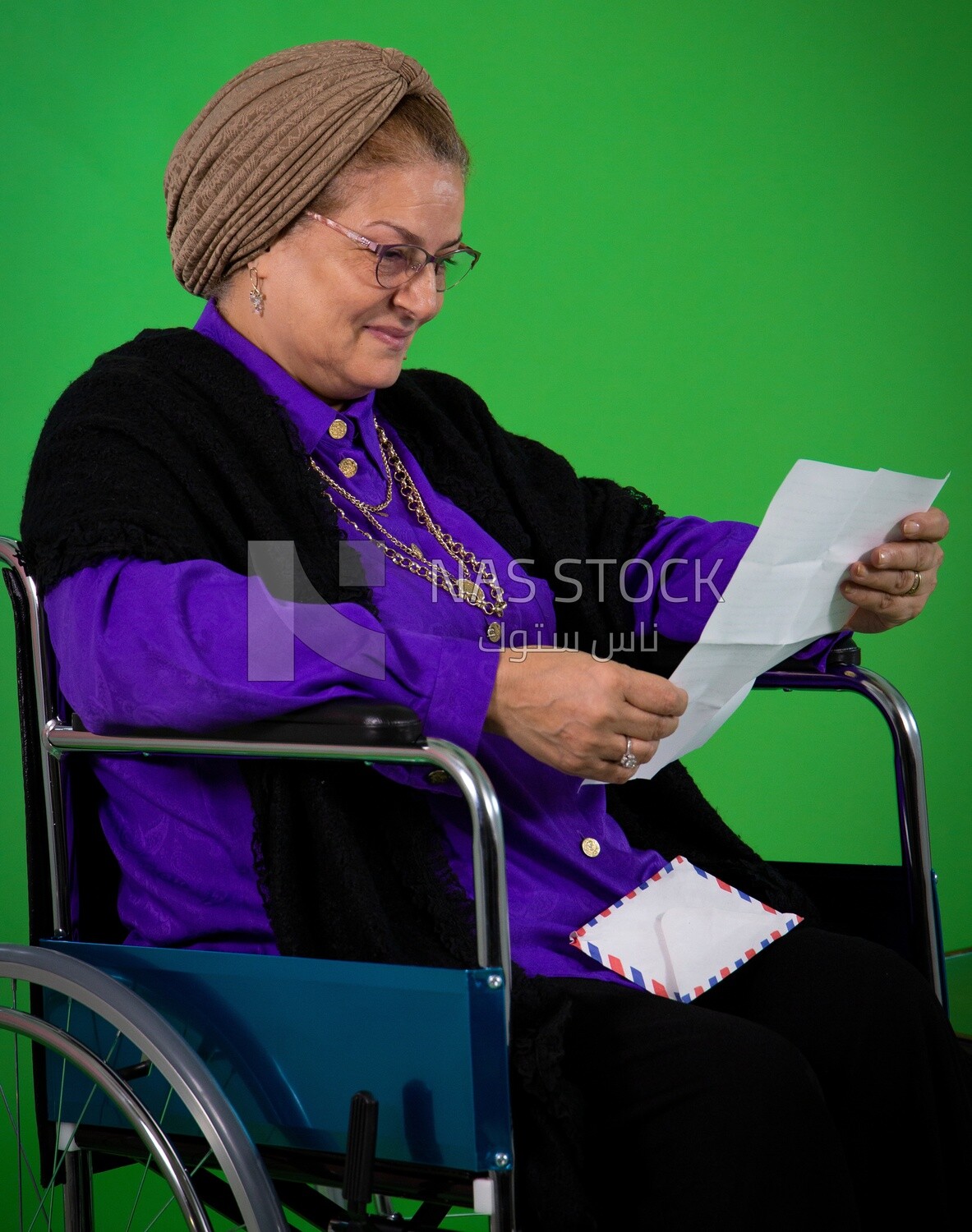 An elderly woman