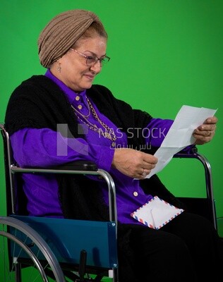 An elderly woman