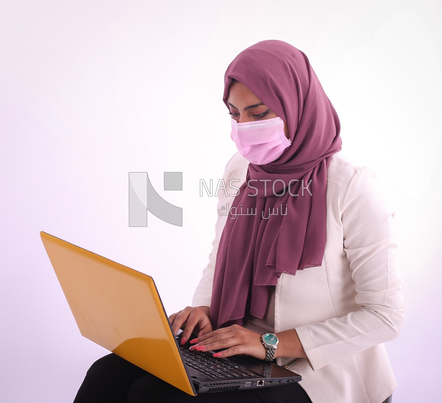 A woman wearing hijab casual clothes