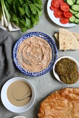 فطير مشلتت مع عسل وجبنة وخبز