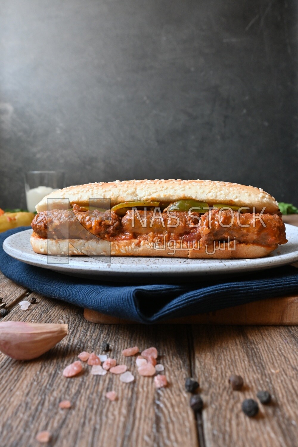 Delicious sausage sandwiches, delicious fast food meals, Arabic restaurants, delicious food recipes, delicious food, sausage sandwich