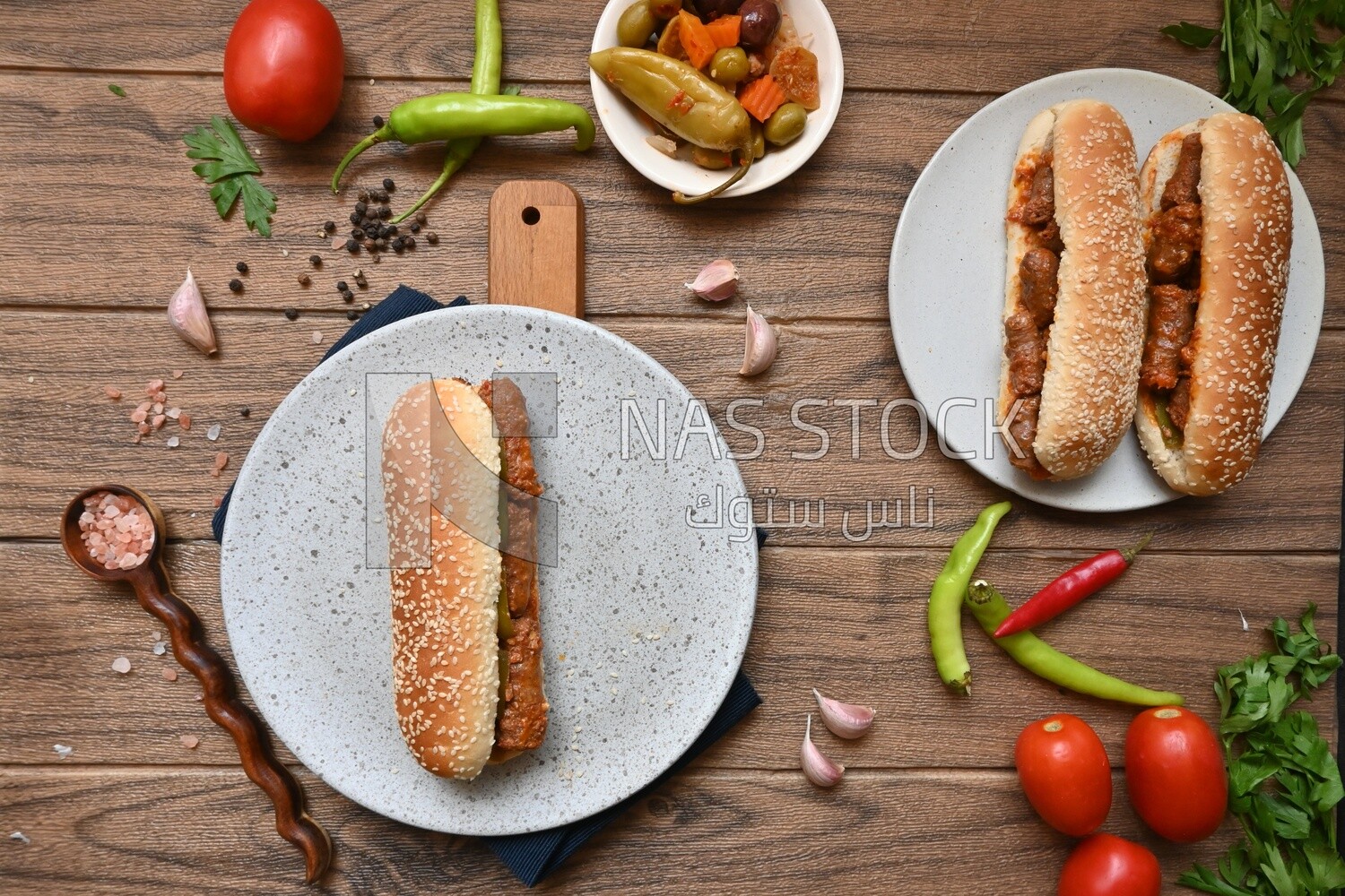 Top view of a delicious sausage sandwich, delicious fast food meals, Arabic restaurants, delicious food recipes, delicious food, sausage sandwich