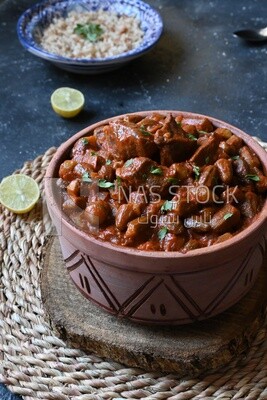 Delicious okra dish with sauce and meat, Plate rice, Arabic meals, recipes and delicious food dishes, delicious meals, delicious food, okra dish