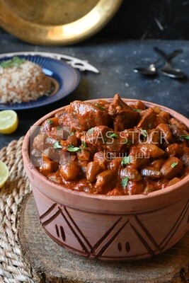 Delicious okra dish with sauce and meat, Plate rice, Arabic meals, recipes and delicious food dishes, delicious meals, delicious food, okra dish