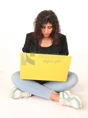 A woman wearing casual clothes