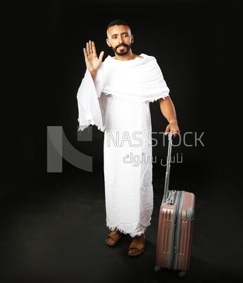 A man wearing an ihram dress