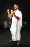 A man wearing an ihram dress