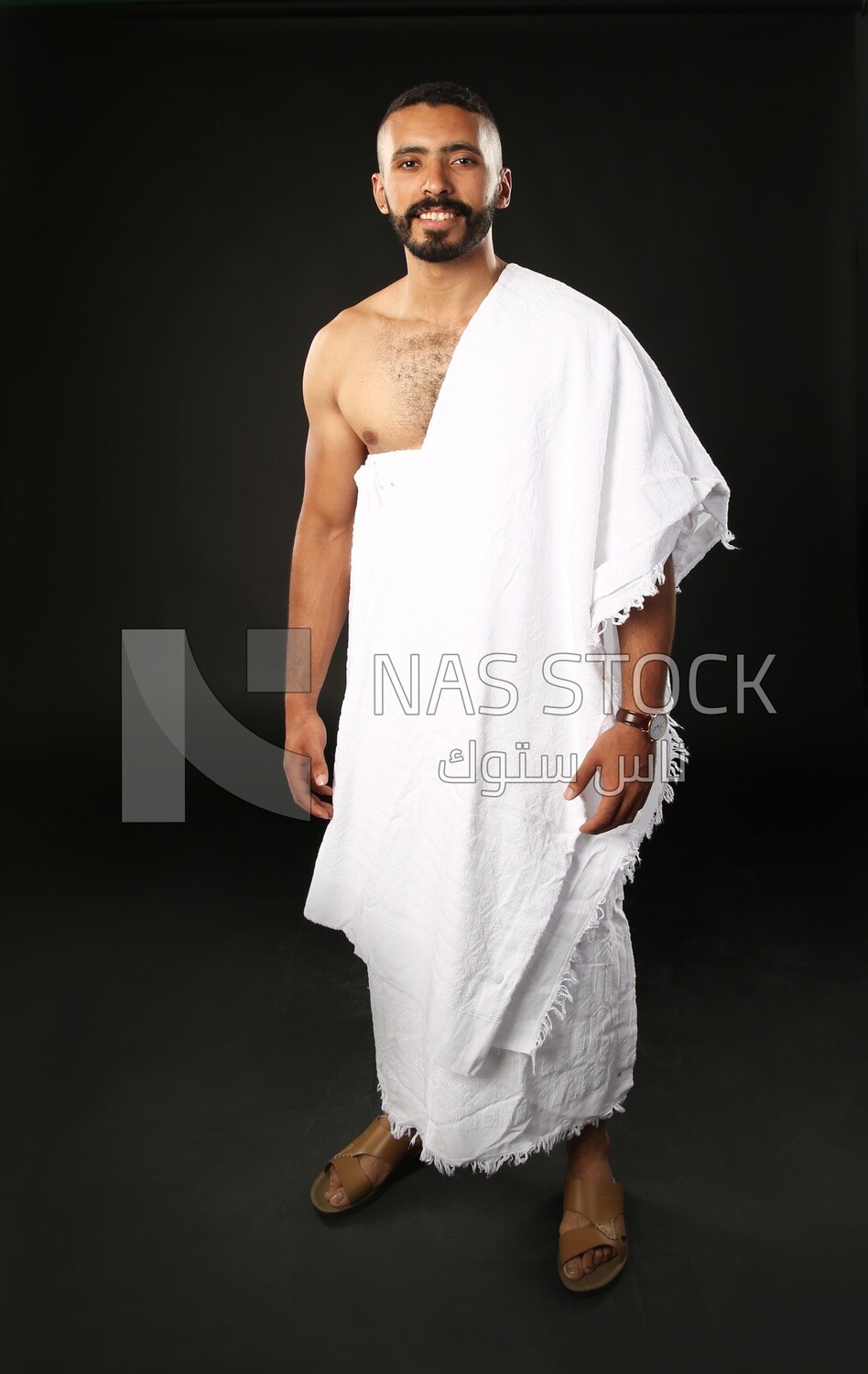 A man wearing an ihram dress