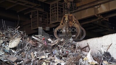Re-melting and shaping of metal waste, iron industry
