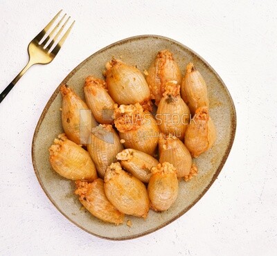 plate of Stuffed onions