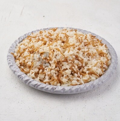 Side view of a plate of Classic Egyptian Rice with Vermicelli