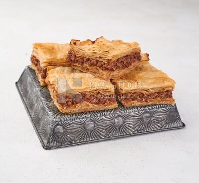 crispy Phyllo Meat Pie (Egyptian Goulash), recipes and delicious food dishes, popular Arabic food