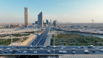 drone footage of the intersections of King Salman Road with King Fahd in Riyadh, Riyadh roads and streets, famous towers in Riyadh.4K