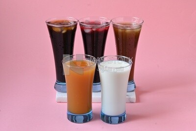 Five cups of Arabian juice served in the holy month of Ramadan, carob, hibiscus, Ramadan drinks, Ramadan Juices