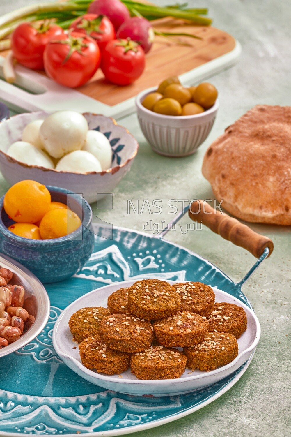 صورة مقربة لأقراص الفلافل ، الفطور العربي ، المطعم العربي ، الفطور الشرقي