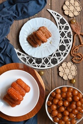 Arabic dessert , Zalabia dessert, Balah El Sham dessert