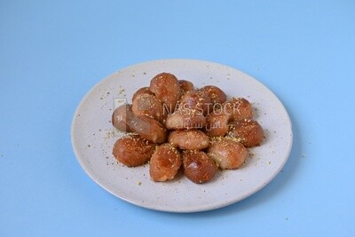 Plate of Remosh El Set, oriental Arabic sweets, Ramadan sweets