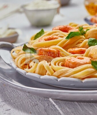 Spaghetti with shrimp