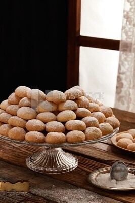 Kahk el Eid with powdered sugar ,Eid al-Fitr cookies