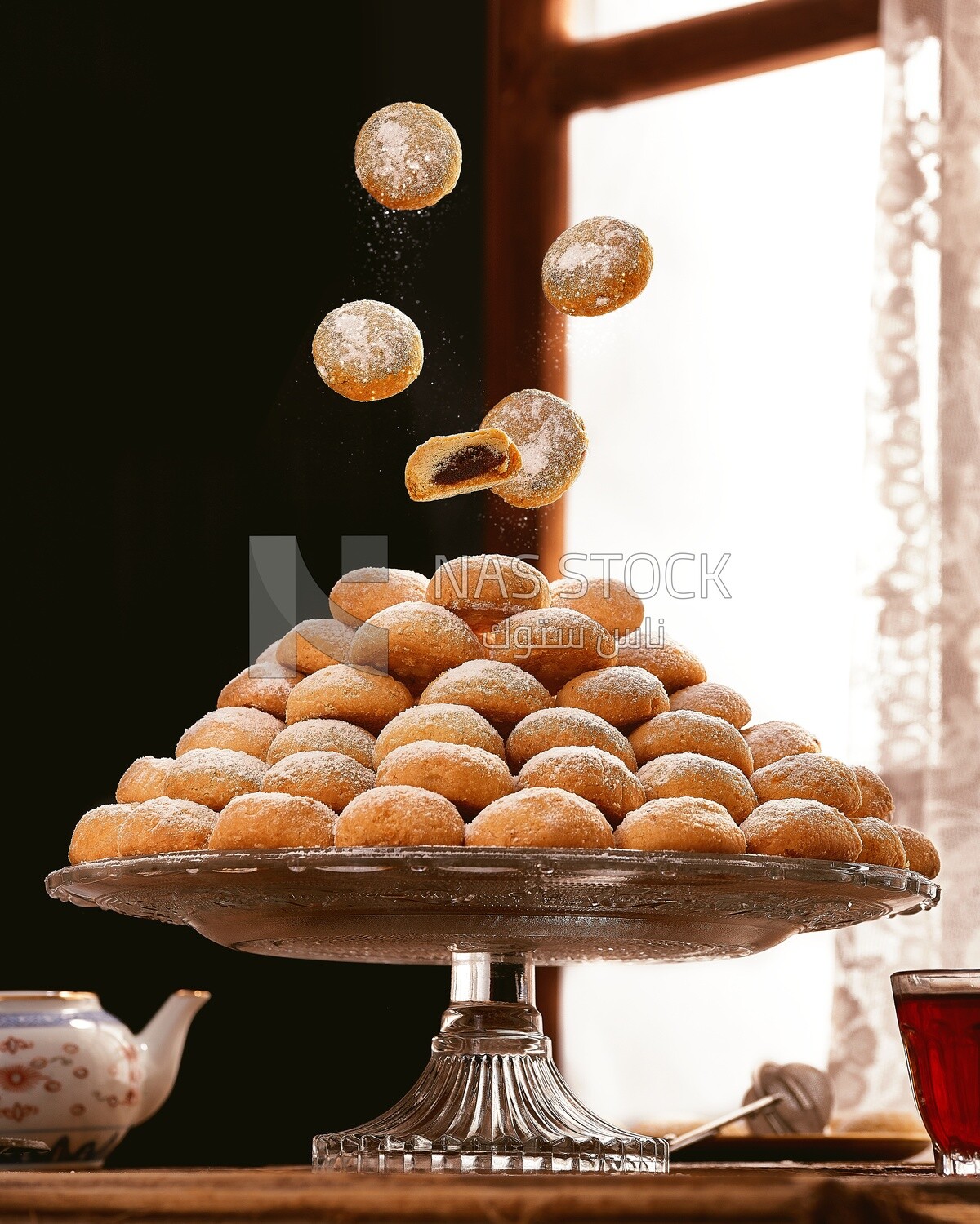 Kahk el Eid stuffed with dates ,Eid al-Fitr cookies