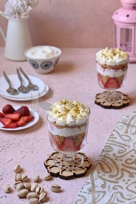 Cup of kunafa with strawberries
