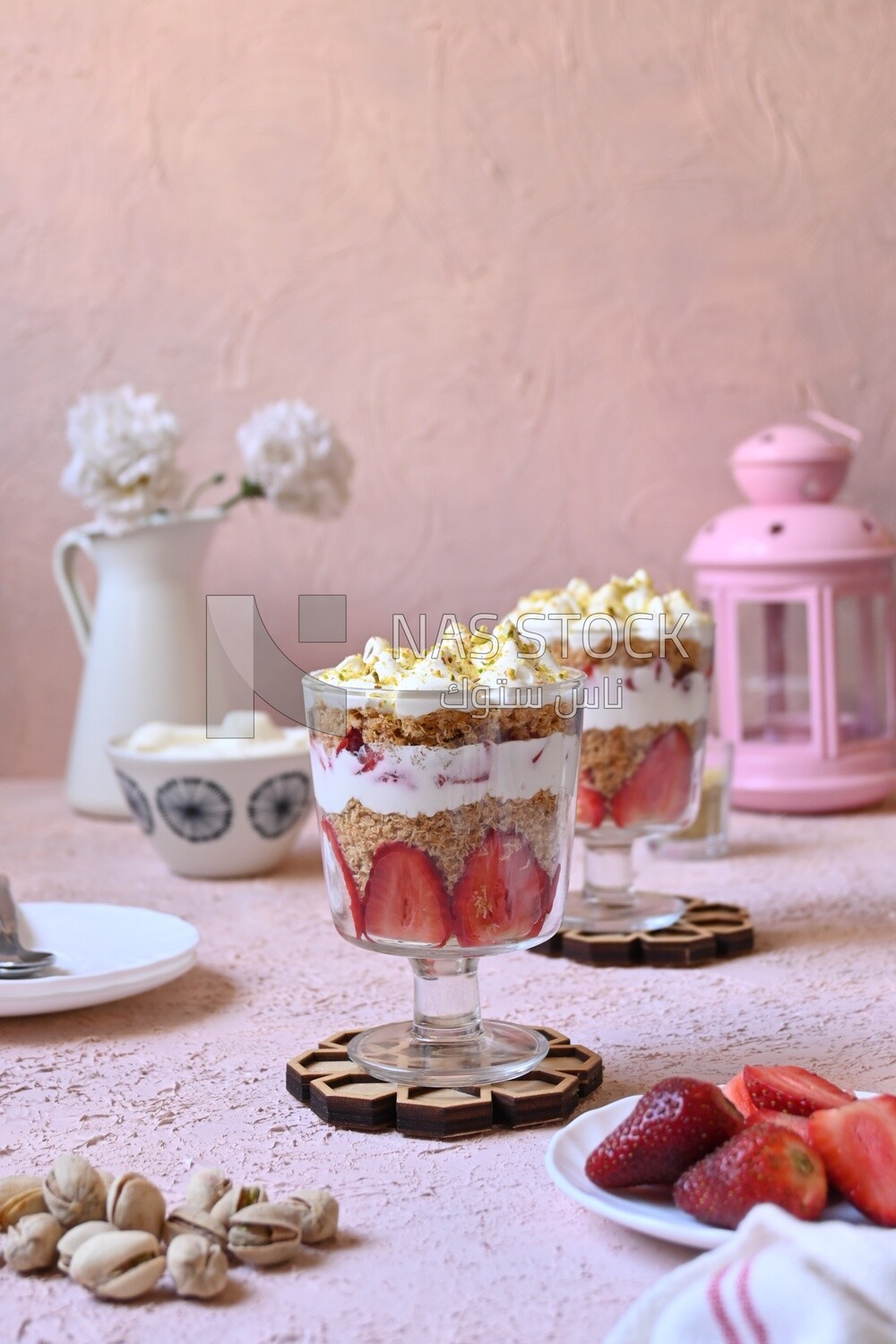 Kunafa with strawberries and cream
