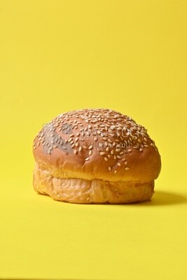 Buns with sesame seeds, fast food, Arabic restaurants, delicious food